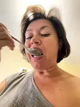 PumaShyXD – webcam model profile photo Image 11