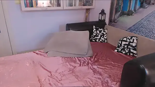 -BalanCe- – webcam model profile photo Image 14