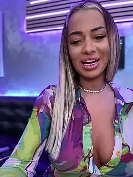KirstieVegas Image 2
