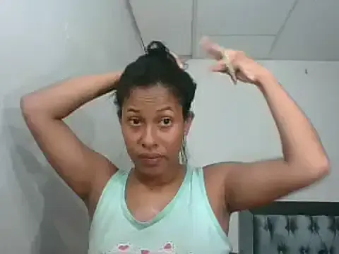 Kitra_New – webcam model profile photo