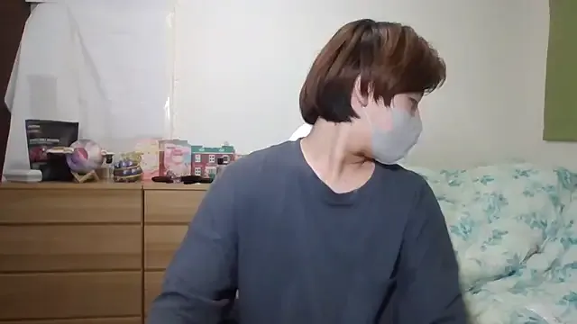 kai101010 – webcam model profile photo Image 2