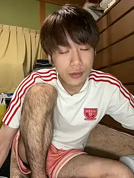 Yui-Ch – webcam model profile photo Image 5