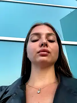 CherryCherry03 – webcam model profile photo Image 10