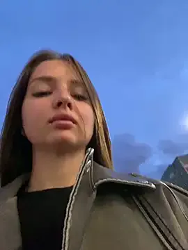 CherryCherry03 – webcam model profile photo Image 12