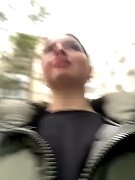 CherryCherry03 – webcam model profile photo Image 2