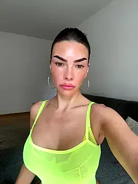 HotElena – webcam model profile photo Image 10