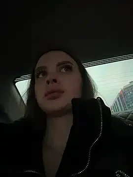 hana-08787- – webcam model profile photo Image 8