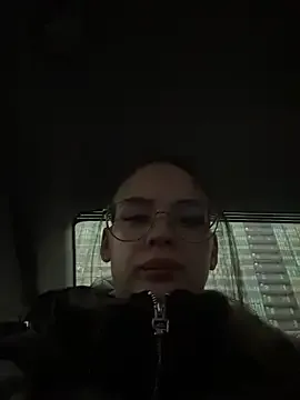 hana-08787- – webcam model profile photo Image 9