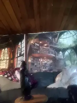 NANA_7 – webcam model profile photo Image 6