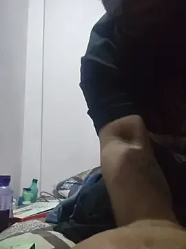 Nonchan_ – webcam model profile photo Image 3