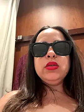 Hot_Mayra25 – webcam model profile photo Image 15