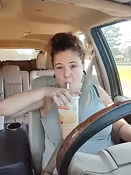 Nonchan_ – webcam model profile photo Image 11