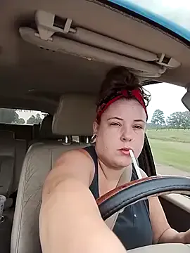 Nonchan_ – webcam model profile photo Image 12