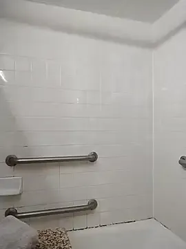 Nonchan_ – webcam model profile photo Image 8