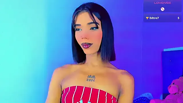 – webcam model profile photo Image 11