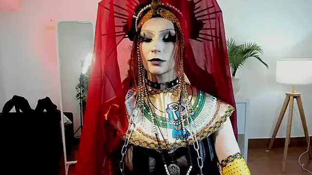 roouse – webcam model profile photo Image 16