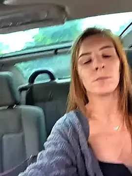 841_yayoi – webcam model profile photo Image 12