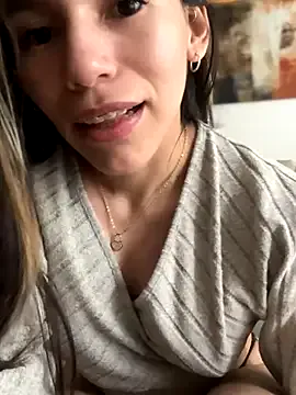 NANAchan_R – webcam model profile photo Image 16