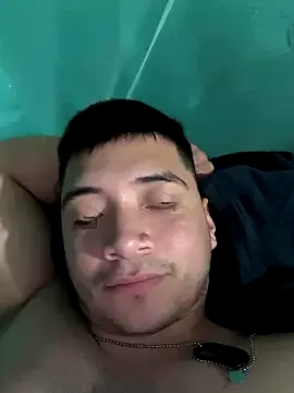 Nonchan_ – webcam model profile photo Image 8