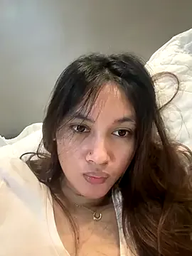 oficialaura – webcam model profile photo Image 5