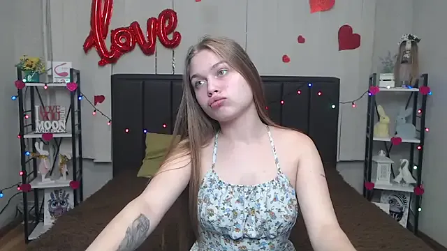 Tanya-mittal – webcam model profile photo Image 3