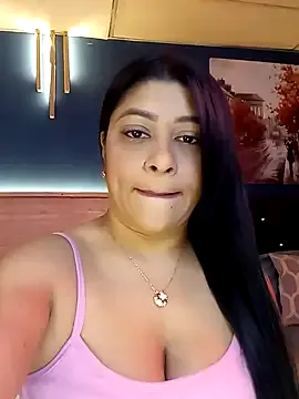 Mia--meow – webcam model profile photo Image 5