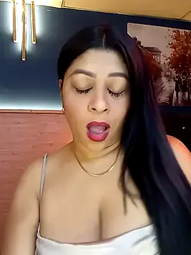 Mia--meow – webcam model profile photo Image 7