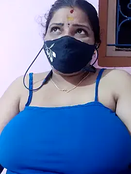 Nonchan_ – webcam model profile photo Image 12