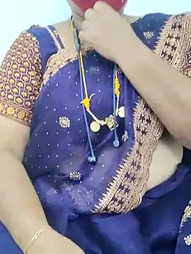 lathikaqueentamil Image 3