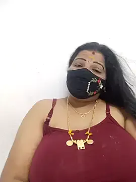 lathikaqueentamil Image 5