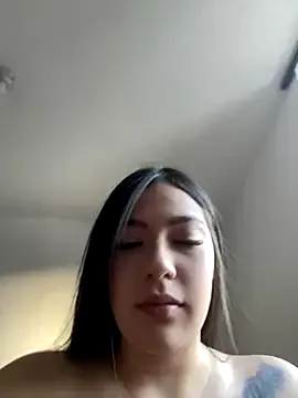 ManaMi-maru – webcam model profile photo Image 10