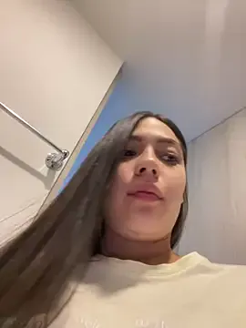 ManaMi-maru – webcam model profile photo Image 11