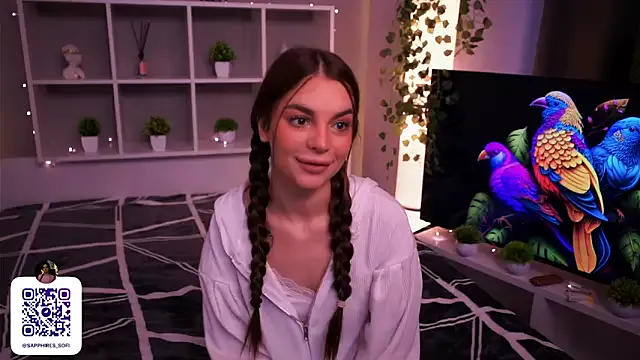 DollyTall – webcam model profile photo Image 6