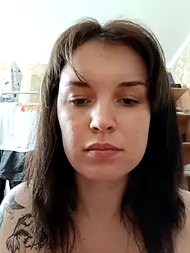  – webcam model profile photo Image 12