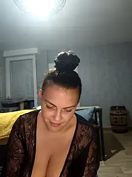 winter11 – webcam model profile photo Image 12