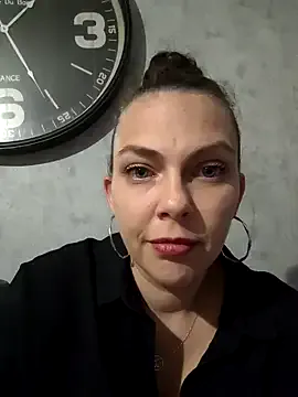 winter11 – webcam model profile photo Image 4