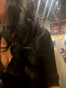 Mia--meow – webcam model profile photo Image 19