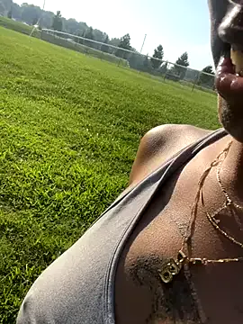 Mia--meow – webcam model profile photo Image 4