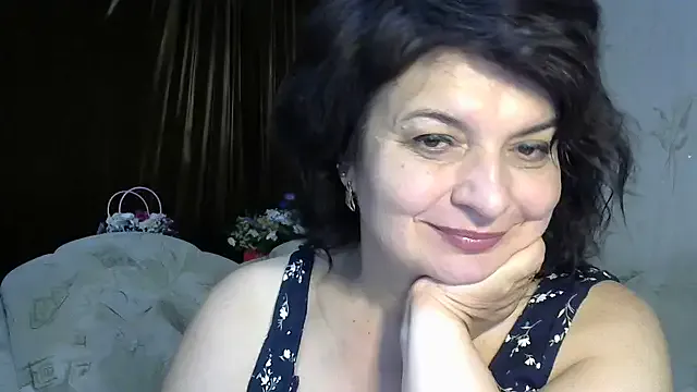  – webcam model profile photo Image 9