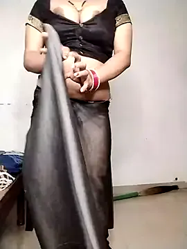  – webcam model profile photo Image 11