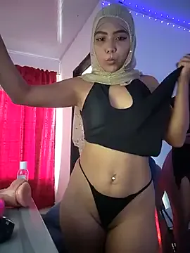 leila-ademuz Image 17
