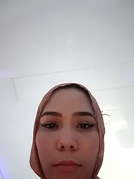 leila-ademuz Image 19