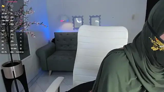 Nonchan_ – webcam model profile photo Image 16