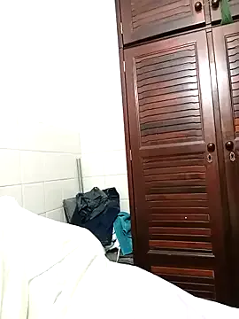 SheenaBrooke – webcam model profile photo Image 7