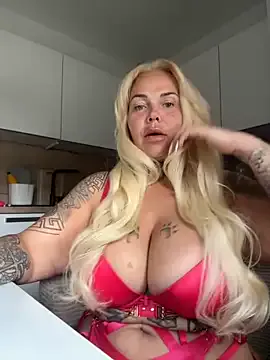 roouse – webcam model profile photo Image 14