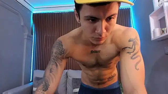 Mia--meow – webcam model profile photo Image 18