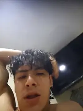 Mia--meow – webcam model profile photo Image 3