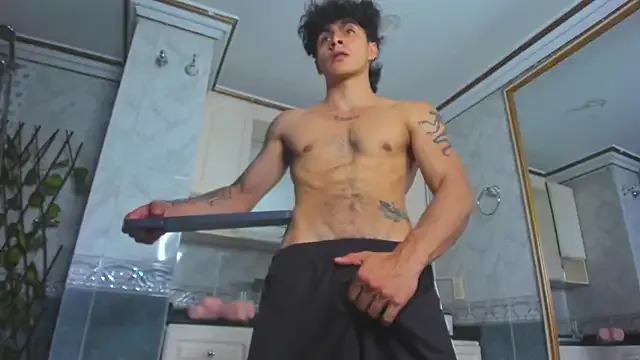 Mia--meow – webcam model profile photo Image 4