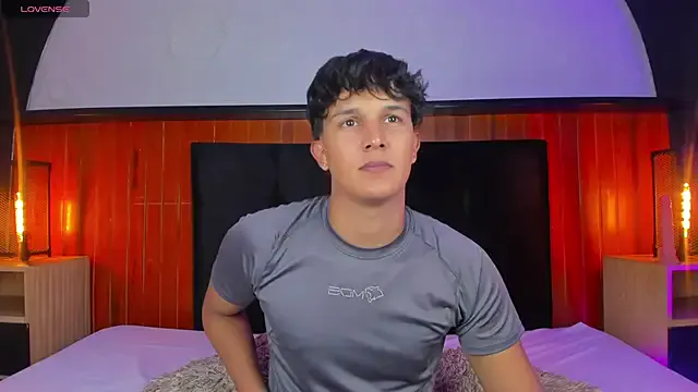 nathi_poyo – webcam model profile photo Image 12