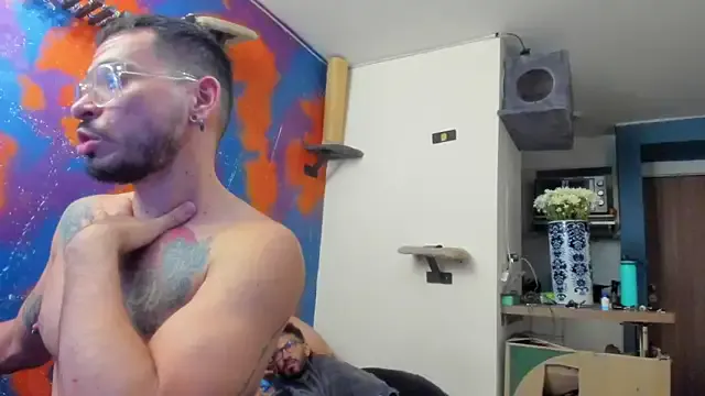 Nonchan_ – webcam model profile photo Image 12